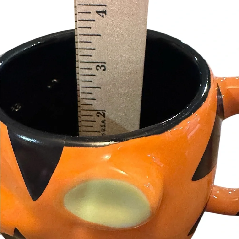 Disney Store‎ Tigger 3D Character Mug Winnie the Pooh 2014
